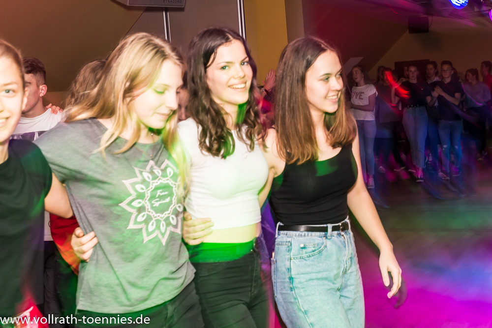 2019 11 30 Tanzparty Jugend 0648